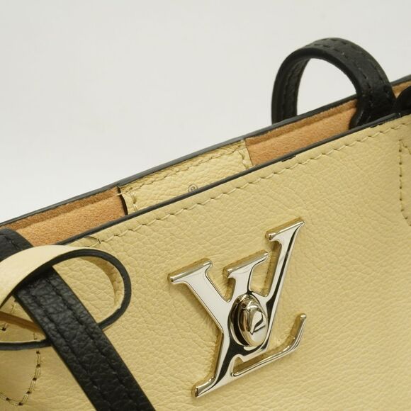 Louis Vuitton Tote Bag Lock Me Cover Noir Crème - Picture 7 of 7